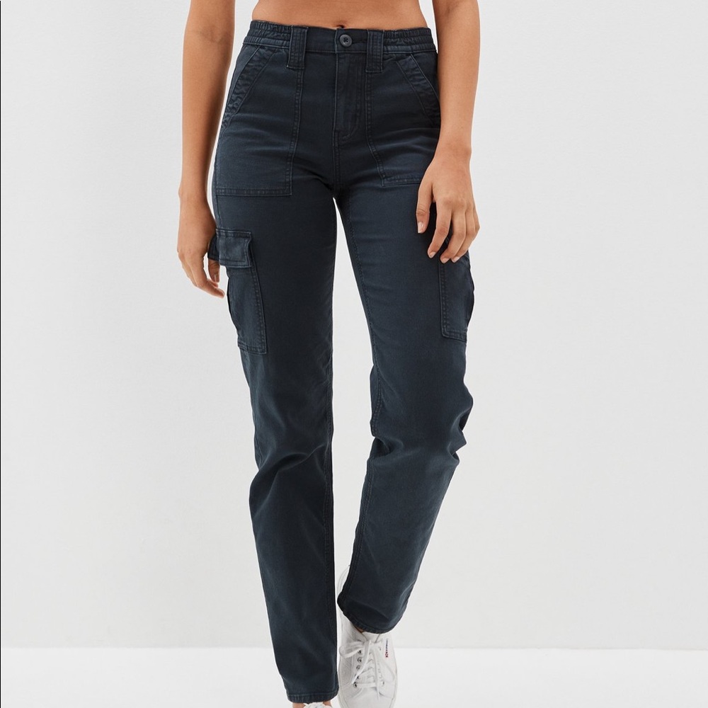 American Eagle 90s Straight Cargo Pants